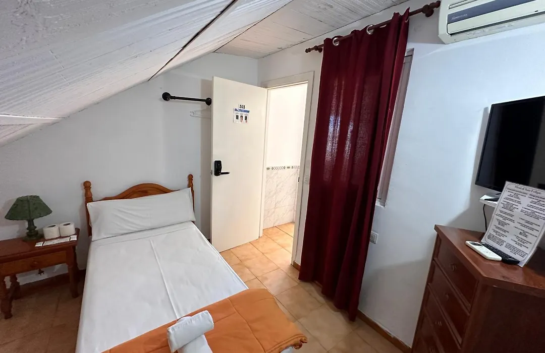 Hostal San Felipe-1